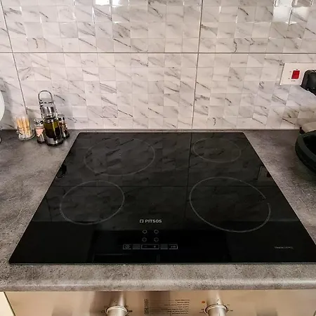 Maria's House - Communal Pool 度假居