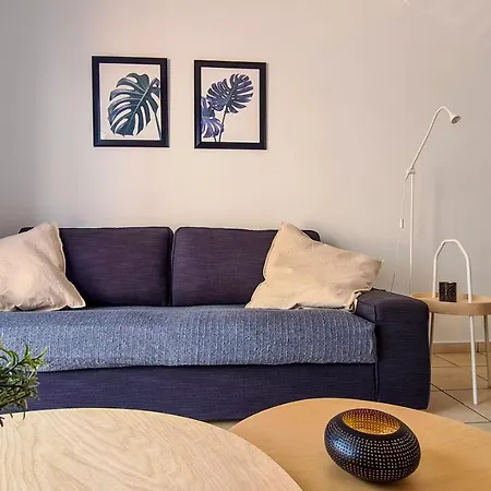 Maria's House - Communal Pool 度假居