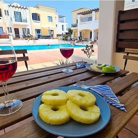 Maria's House - Communal Pool *