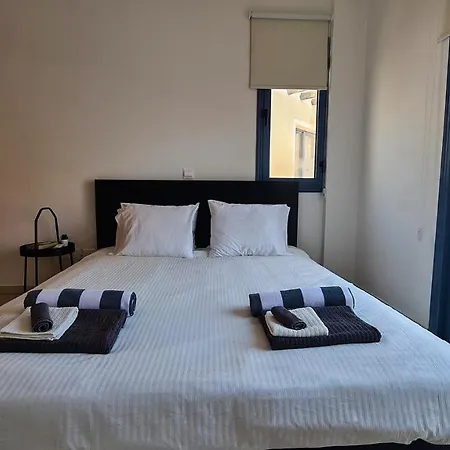 Maria's House - Communal Pool Casa vacanze Paphos