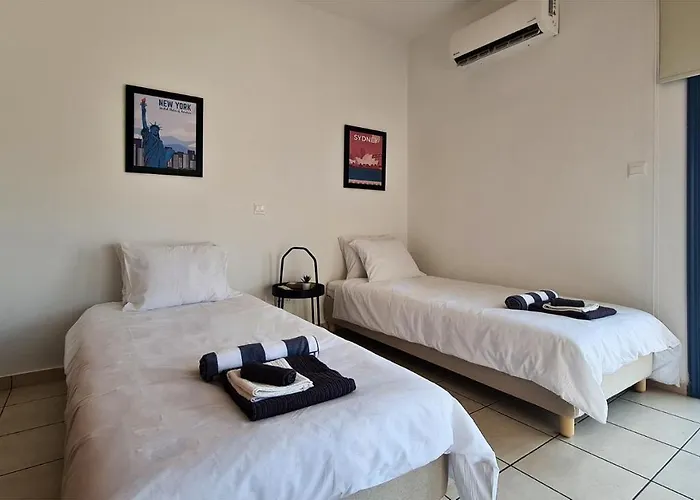 Maria's House - Communal Pool *